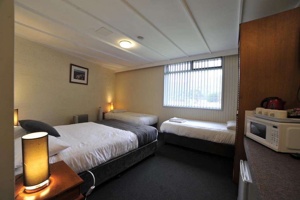 Silver Hills Motel Куинстаун Екстериор снимка