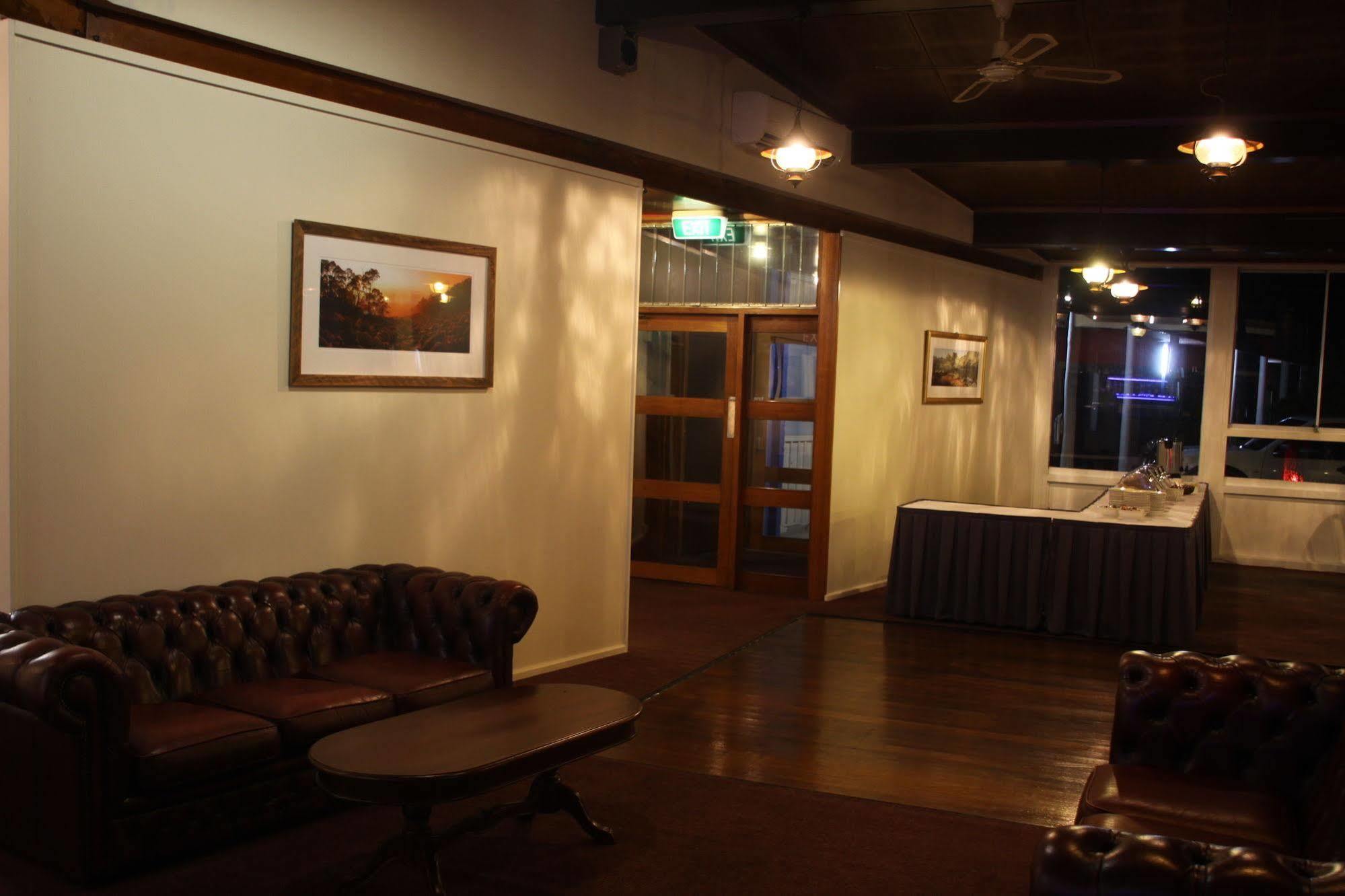 Silver Hills Motel Куинстаун Екстериор снимка